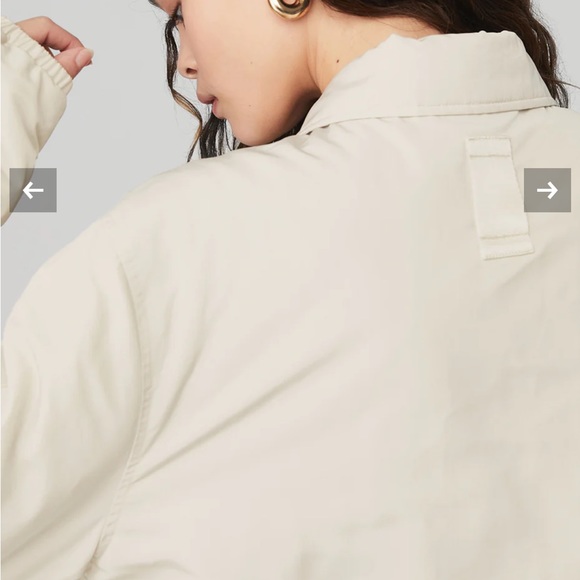 EUC alo yoga - Legend Jacket - color: bone - size XS - Picture 8 of 9